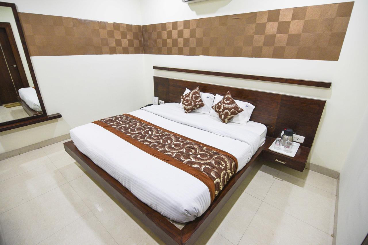 Hotel Royal Villas Bhopal Buitenkant foto