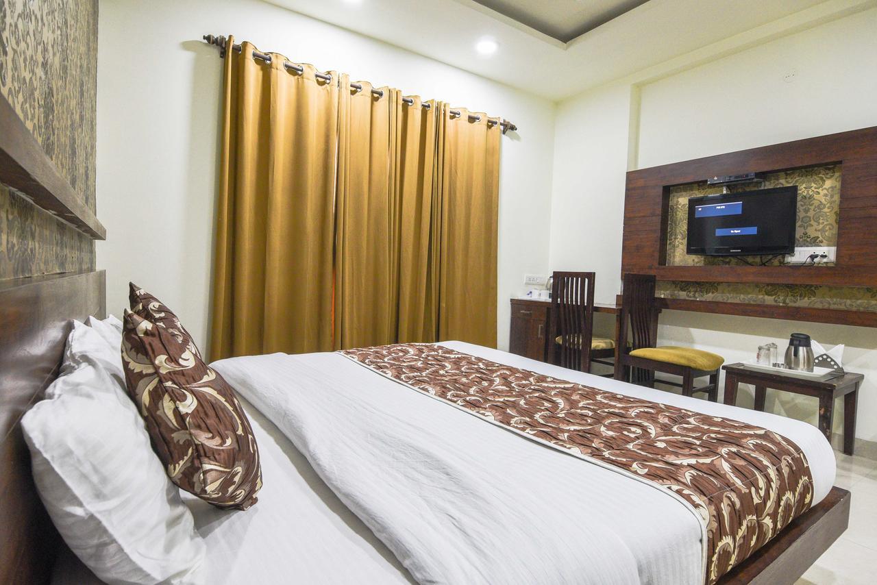 Hotel Royal Villas Bhopal Buitenkant foto