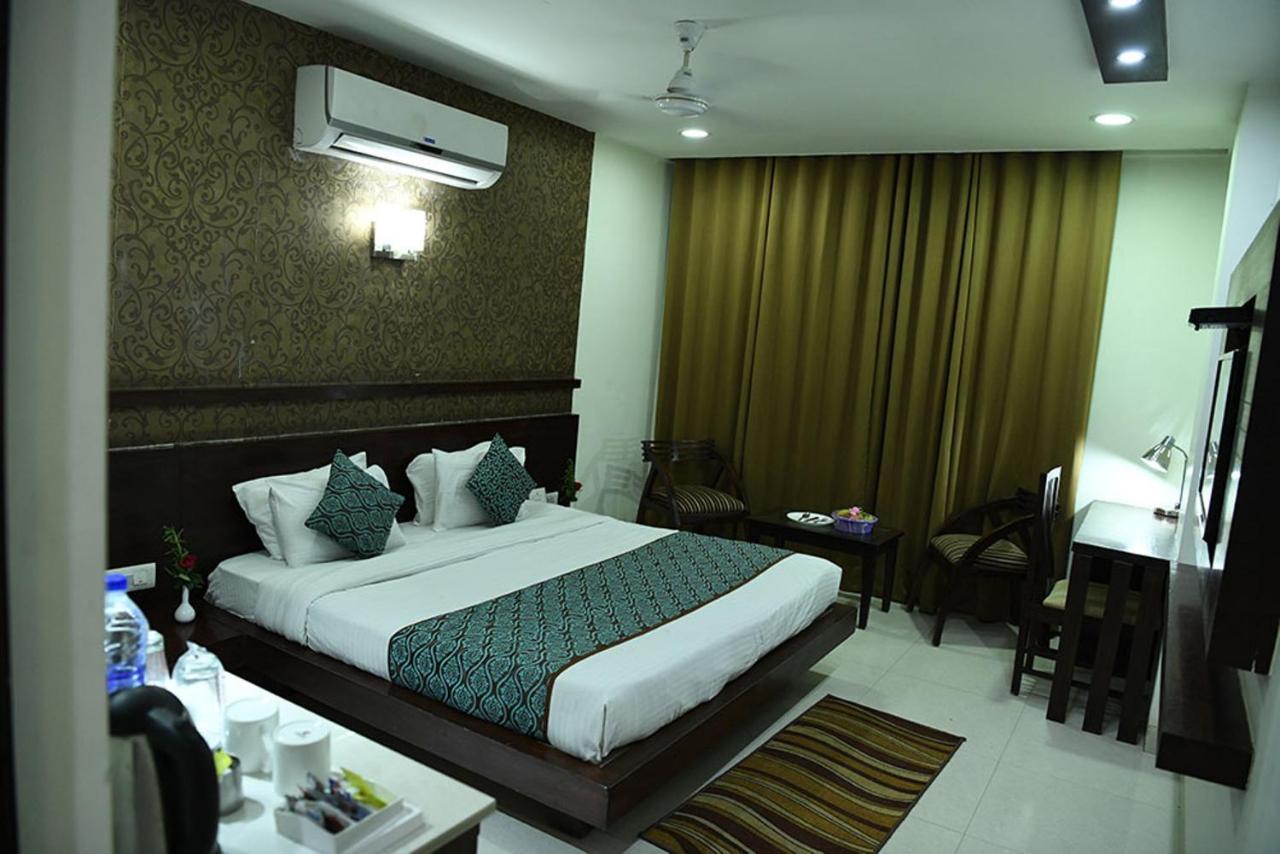 Hotel Royal Villas Bhopal Buitenkant foto